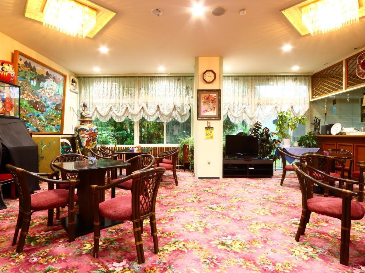 Hotel Sunny Valley Otari Bagian luar foto